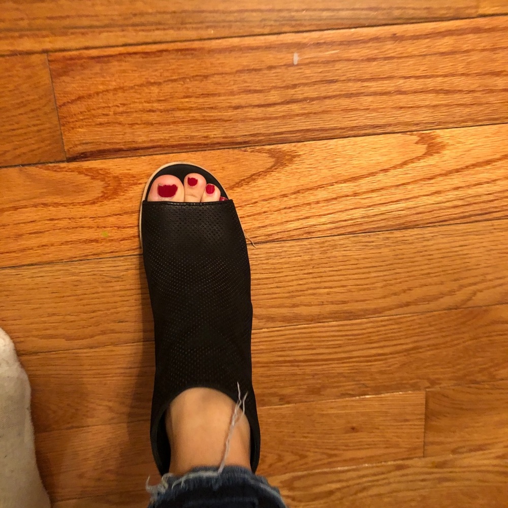 Vince Camuto Open Toed Block Heel - image 8